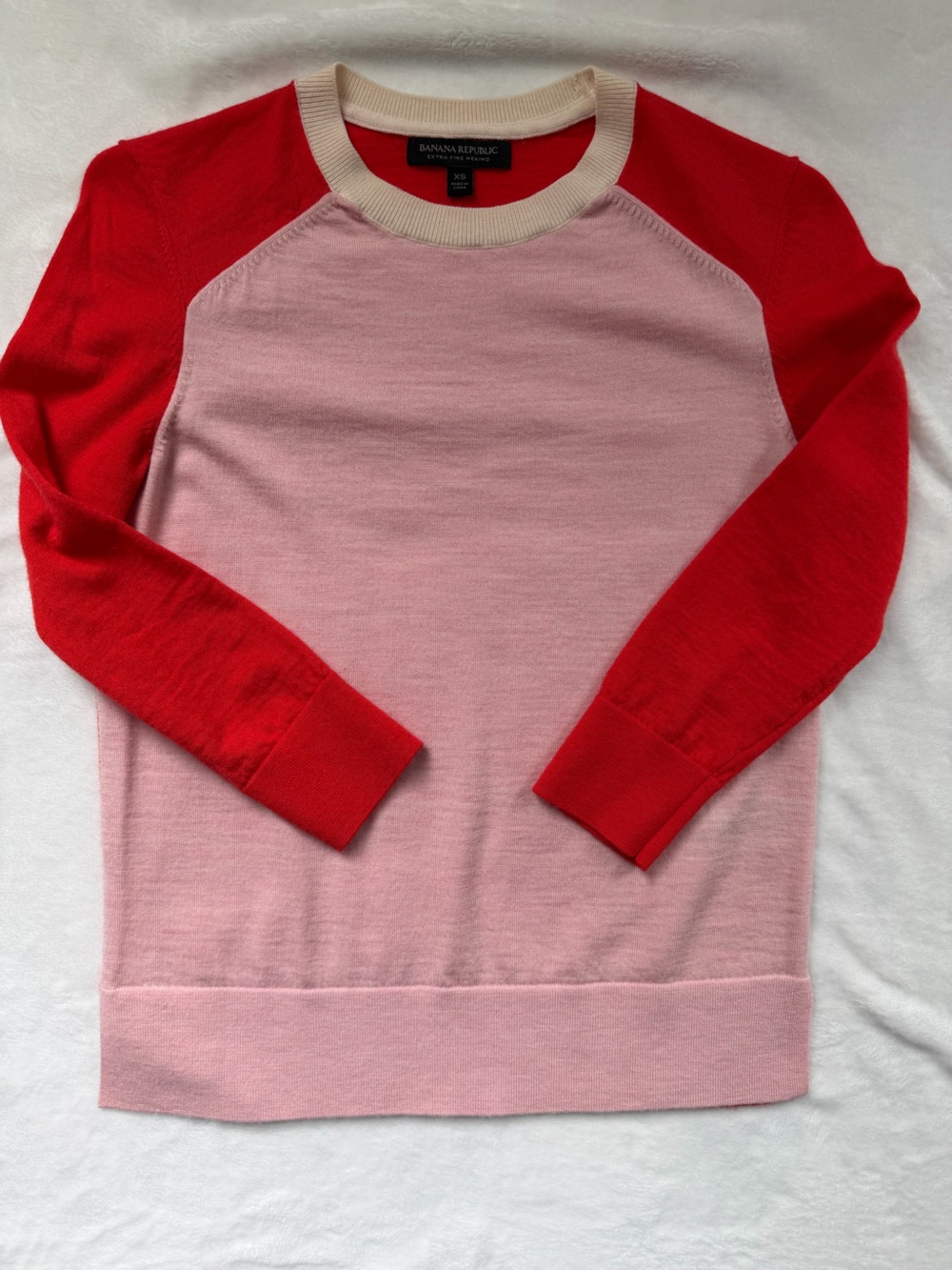 Banana Republic Women’s 100% Extra Fine Merino Wool Pink & Red Raglan Sweater